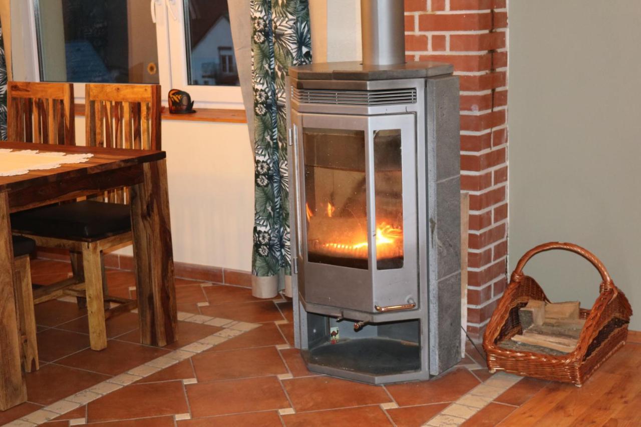 Helle, Offene Dachgeschosswohnung Mit Terrasse Oberloisdorf Exteriör bild