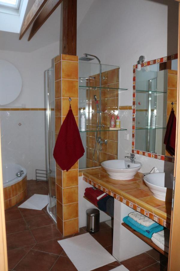 Helle, Offene Dachgeschosswohnung Mit Terrasse Oberloisdorf Exteriör bild